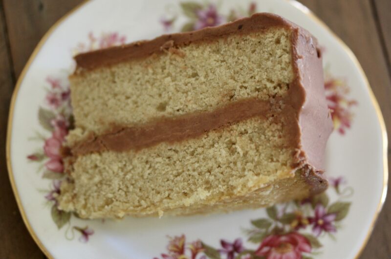 {Gluten-Free} Fluffiest Vanilla Cake